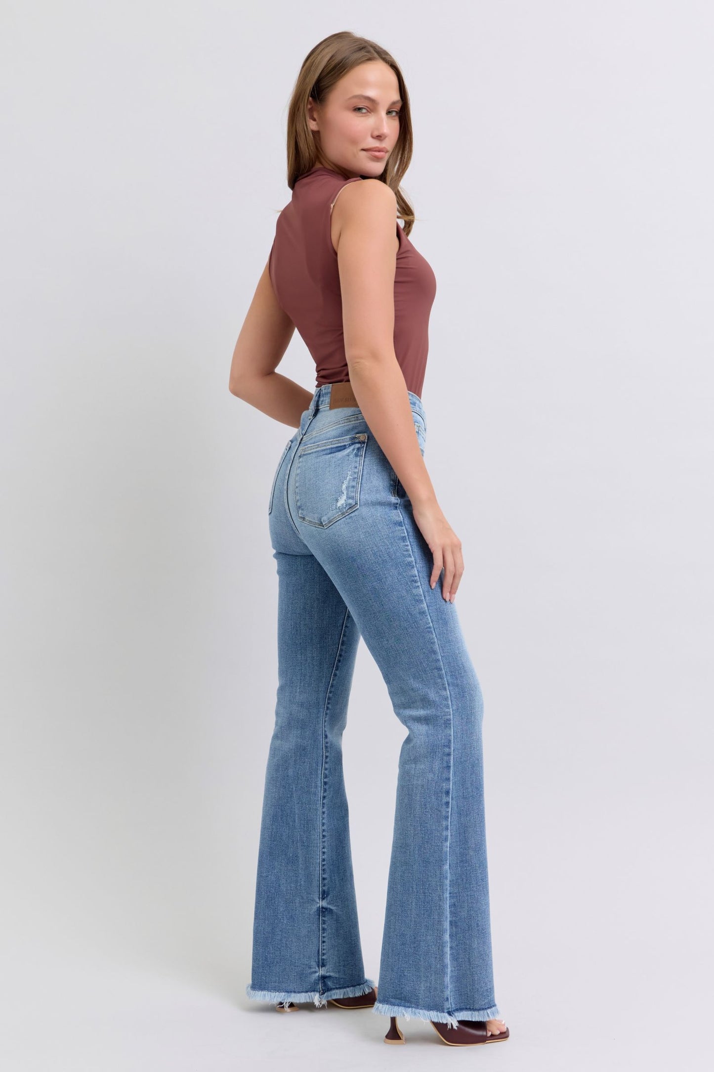 Judy Size Raw Hem High Rise Bootcut Jeans