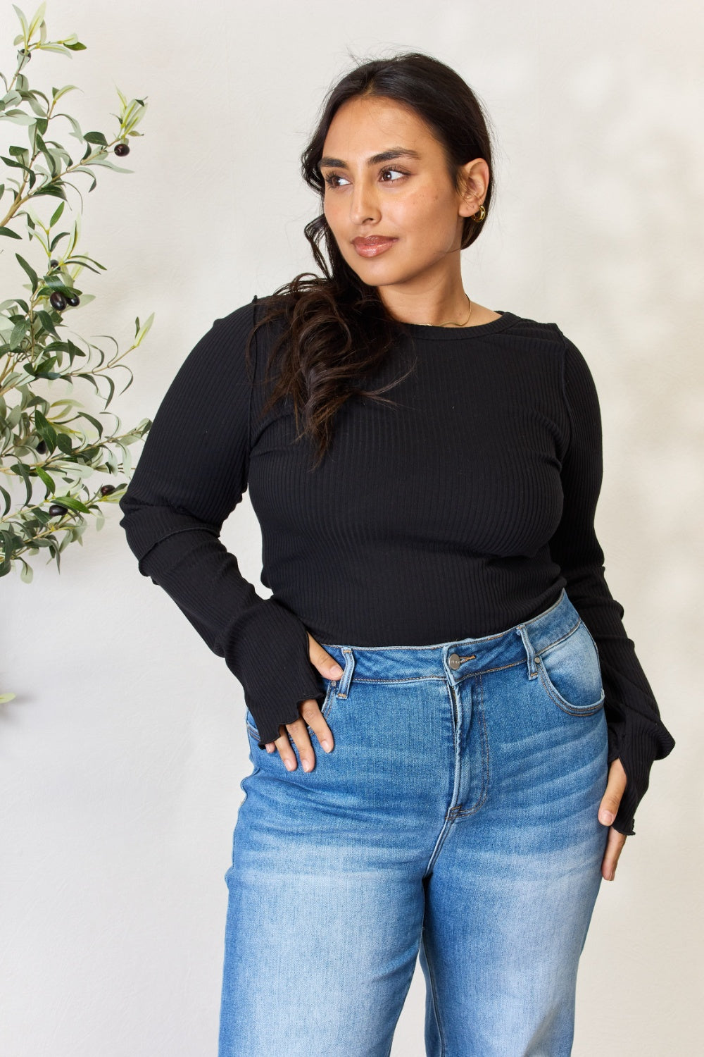 FINAL SALE- Culture Code  Ribbed Round Neck Long Sleeve Top