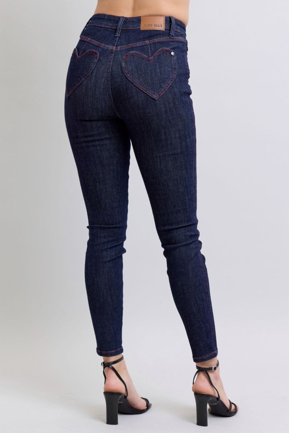 Judy Blue  Heart Shaped Back Pockets Skinny Jeans