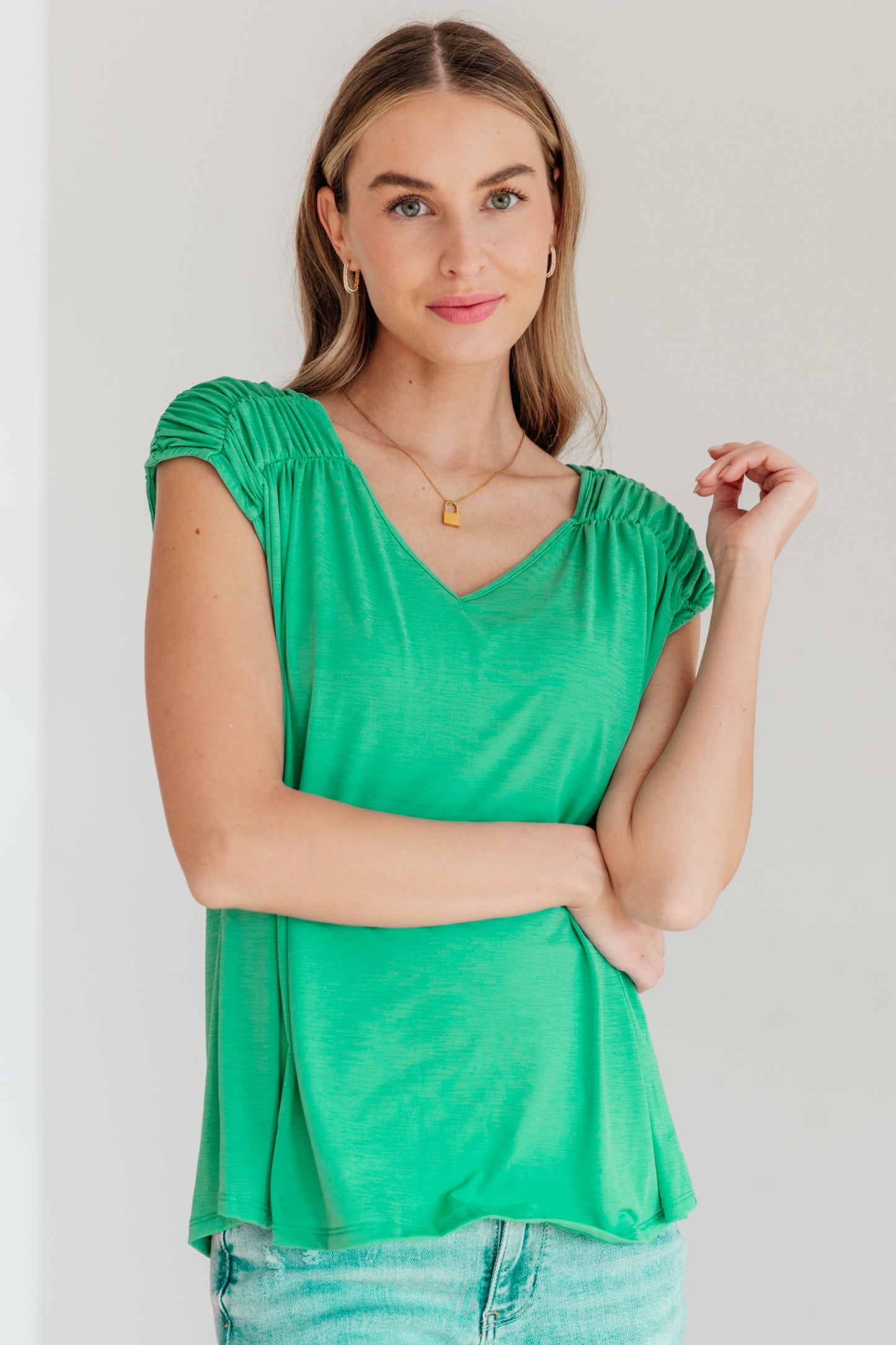 Dear Scarlett Ruched Cap Sleeve Top in Emerald