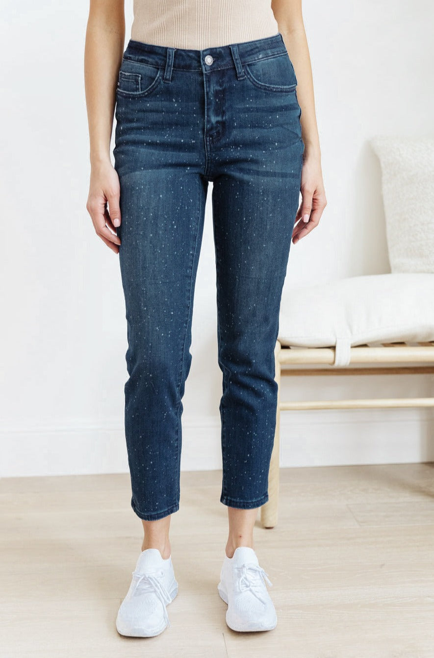 FINAL SALE- Mid-Rise Relaxed Fit Mineral Wash Jeans