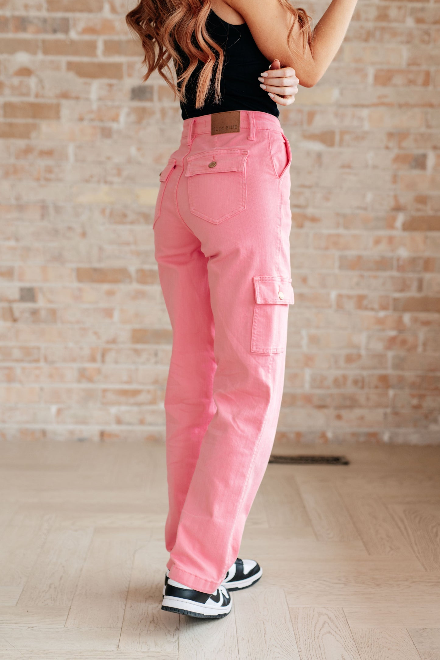 JUDY BLUE Peggy High Rise Cargo Straight Jeans in Pink