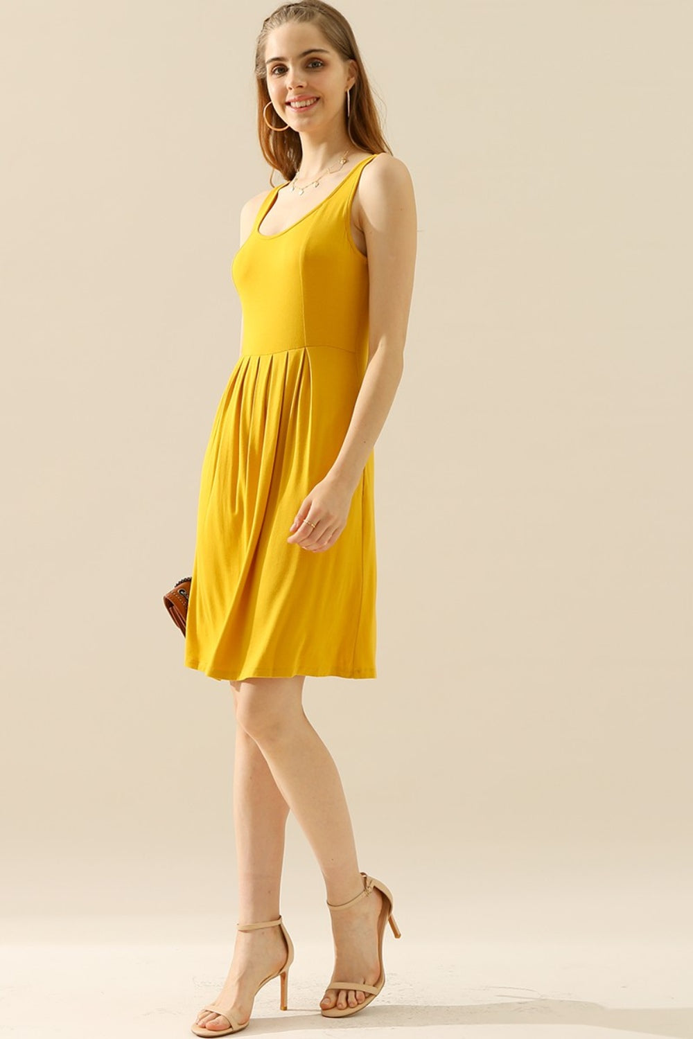 FINAL SALE- Doublju Full Size Round Neck Ruched Sleeveless Dress with Pockets