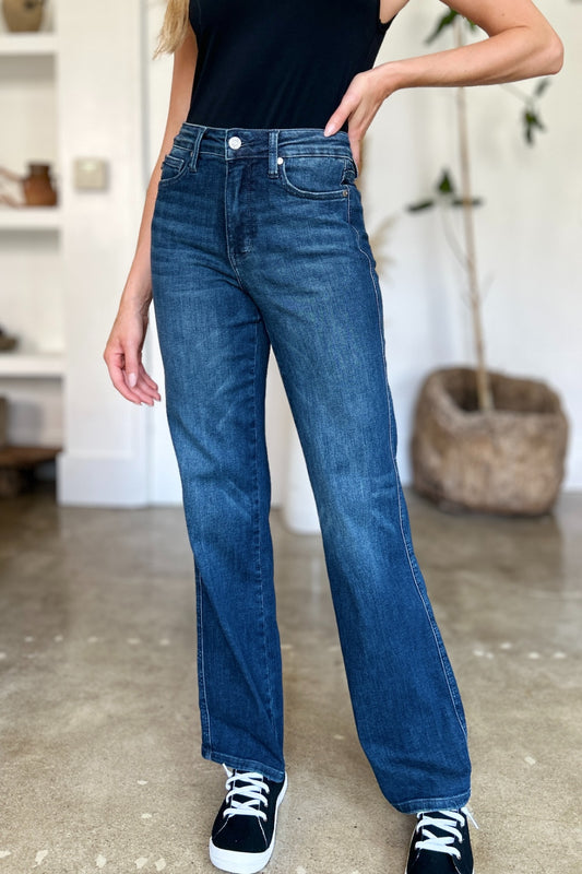 Judy Blue Kim Tummy Control Straight Jeans